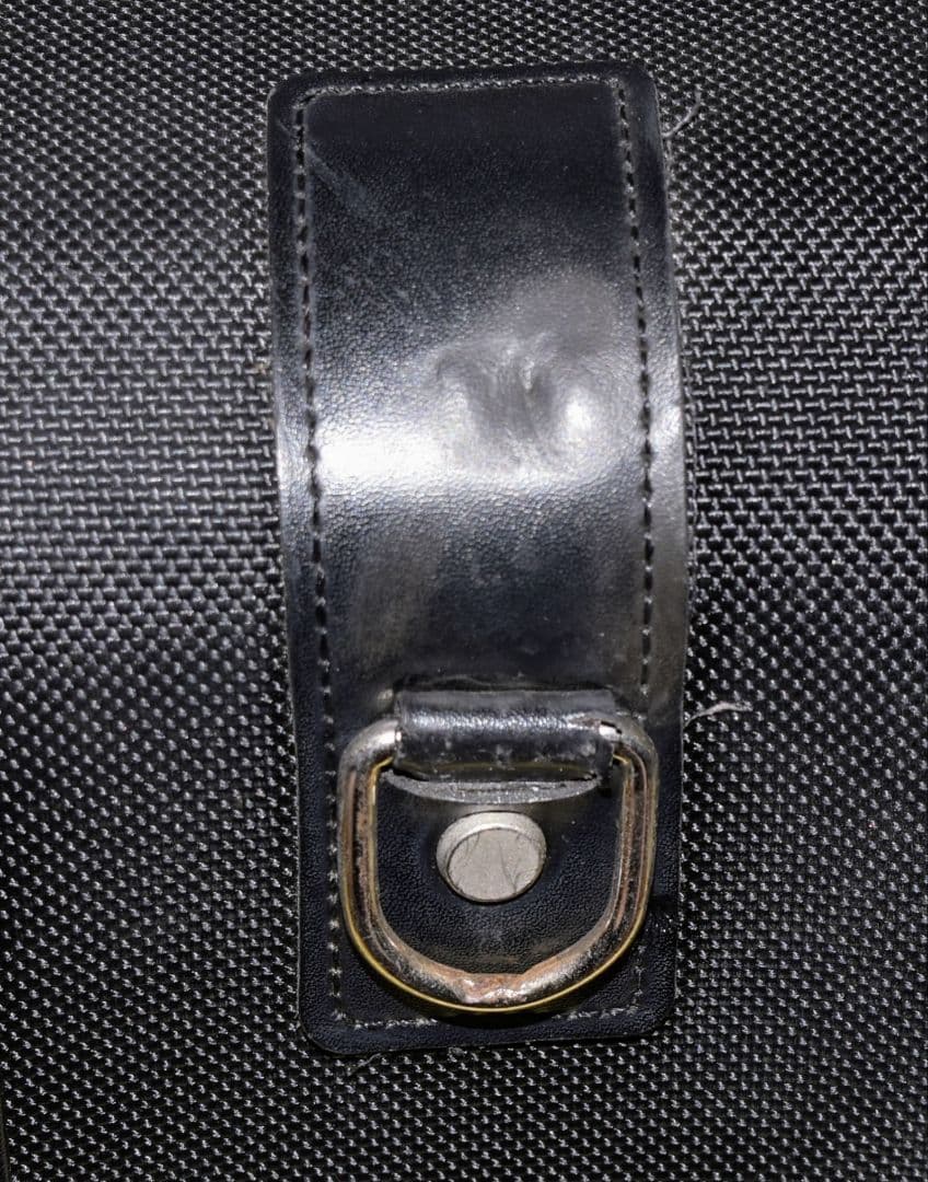 2025年現在　JR東日本　1都4県の支社・新幹線運輸区にて使用中　車掌乗務員鞄