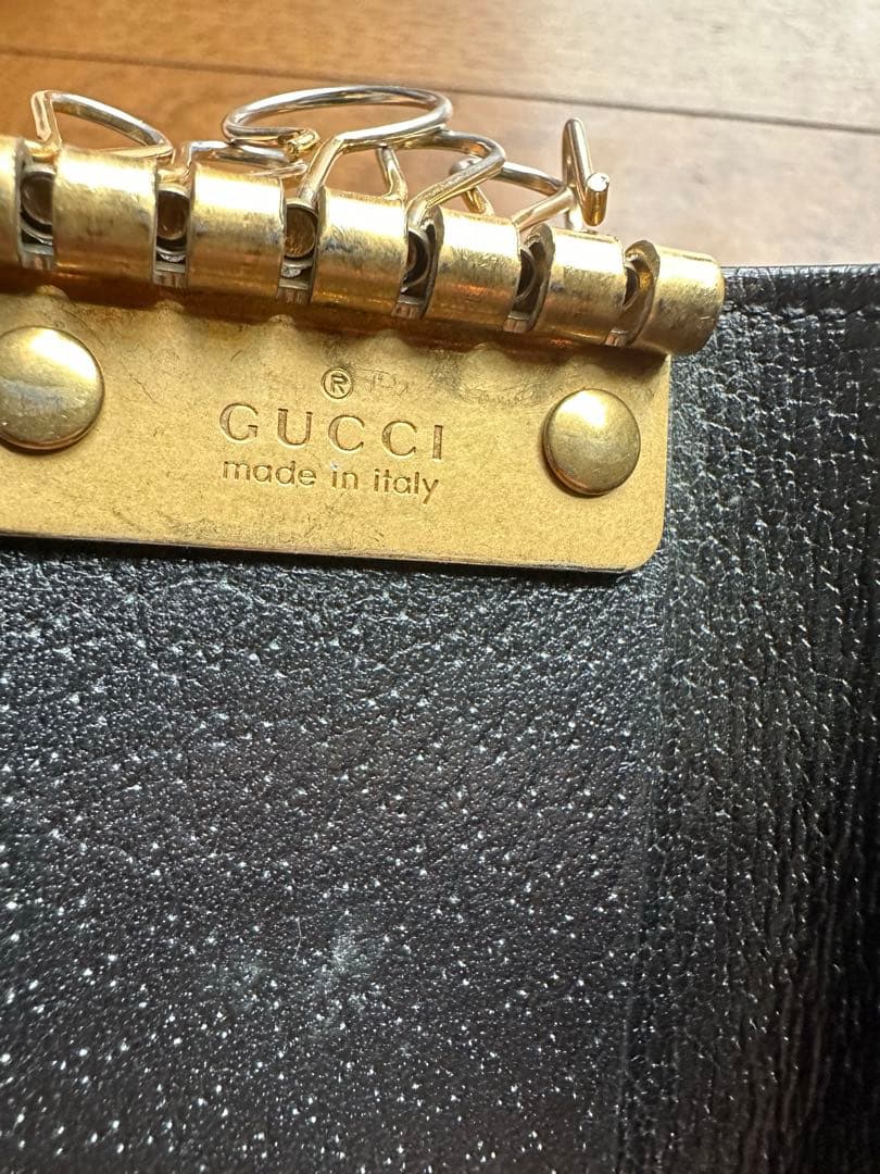 GUCCI アニマリエ ブラックレザー キーケース