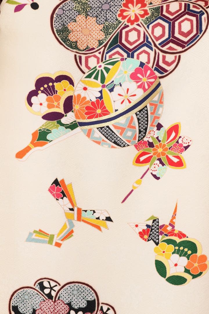 ☆最終値下げ☆アイボリー 振袖 フルセット 袴 髪飾り バッグ 草履付き