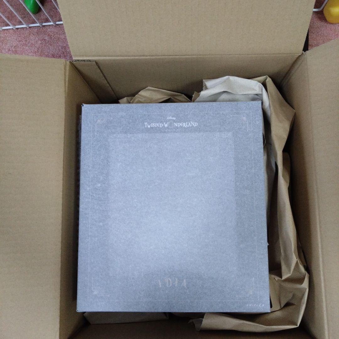 ツイステ　イデアシュラウド　1/8スケールフィギュア