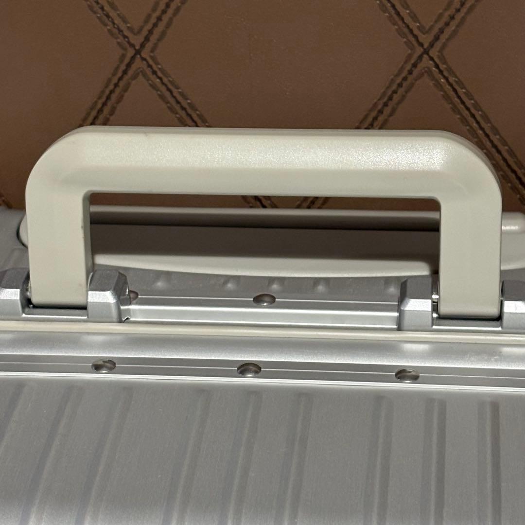 【未使用】Mercedes-Benz アルミニウムキャリーケース 32L