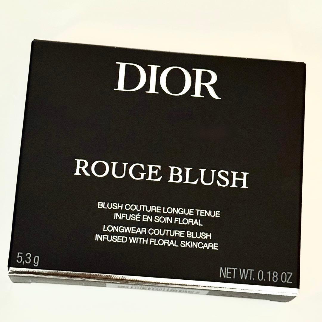 Dior ディオールスキン ルージュ ブラッシュ 748 キャンディフロスシマー