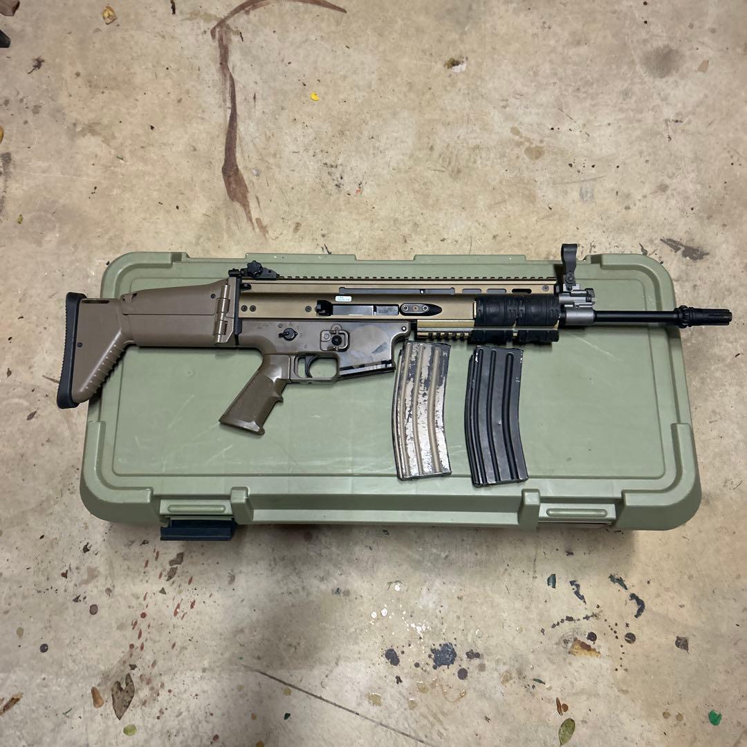 東京マルイ 電動ガン タンカラー マガジン2本付き スカー