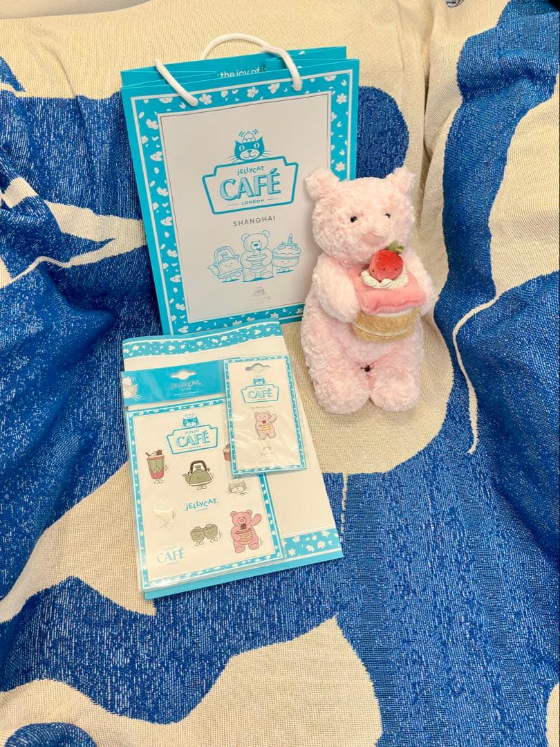 ジェリーキャット上海イベント限定 いちごベア