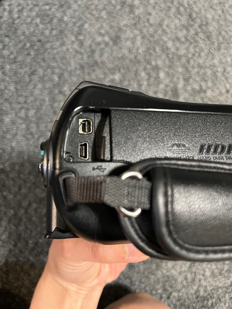 ビデオカメラ SONY HDR-SR12 / SONY HDR-CX18