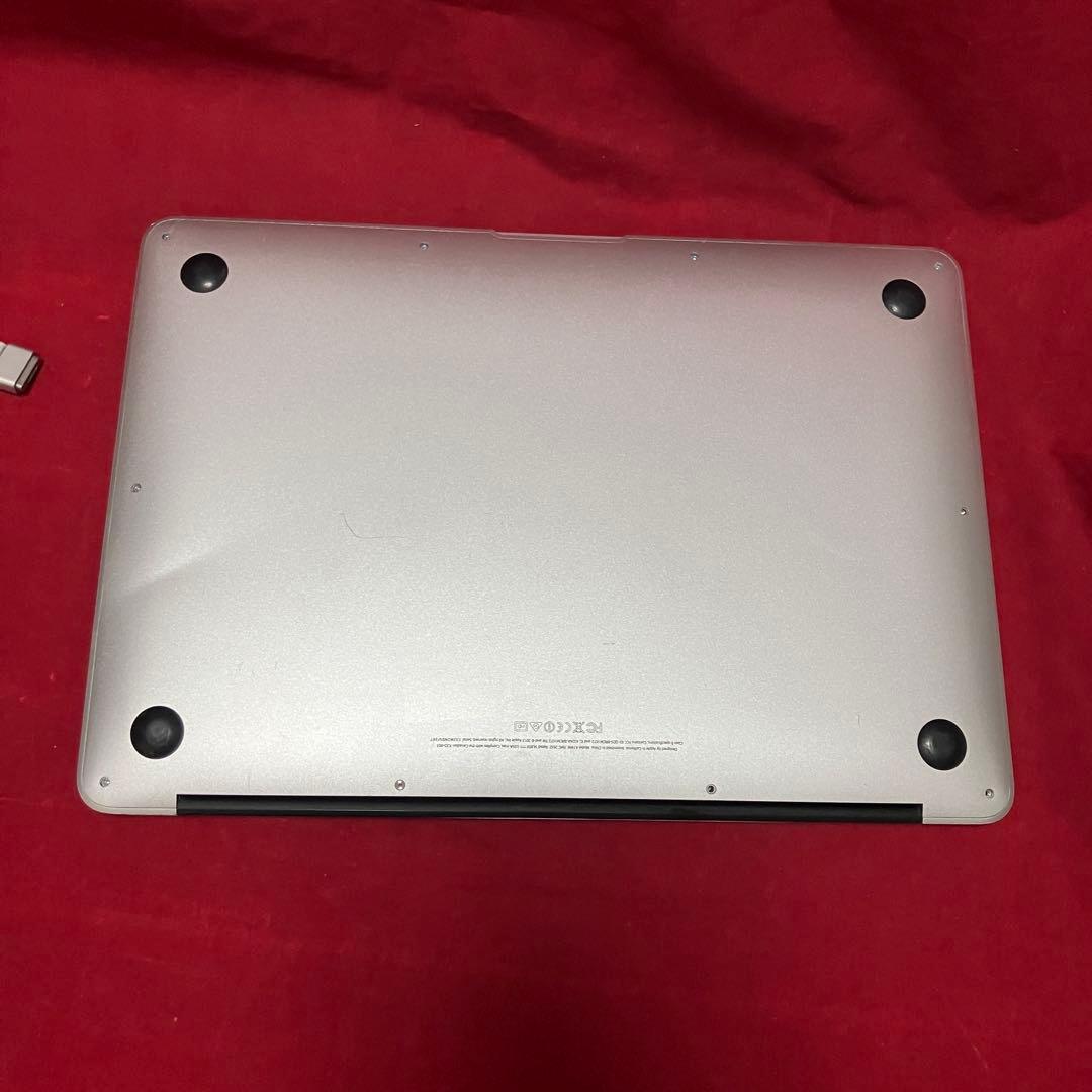2013 MacBook Air 13インチ　121GB-2