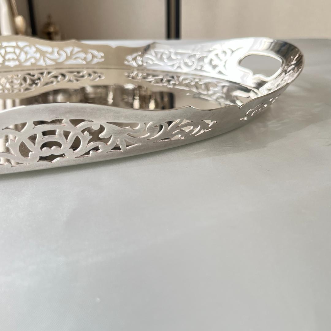 【e Heath & Co】 アールヌーボー 透かしのトレー 46cm