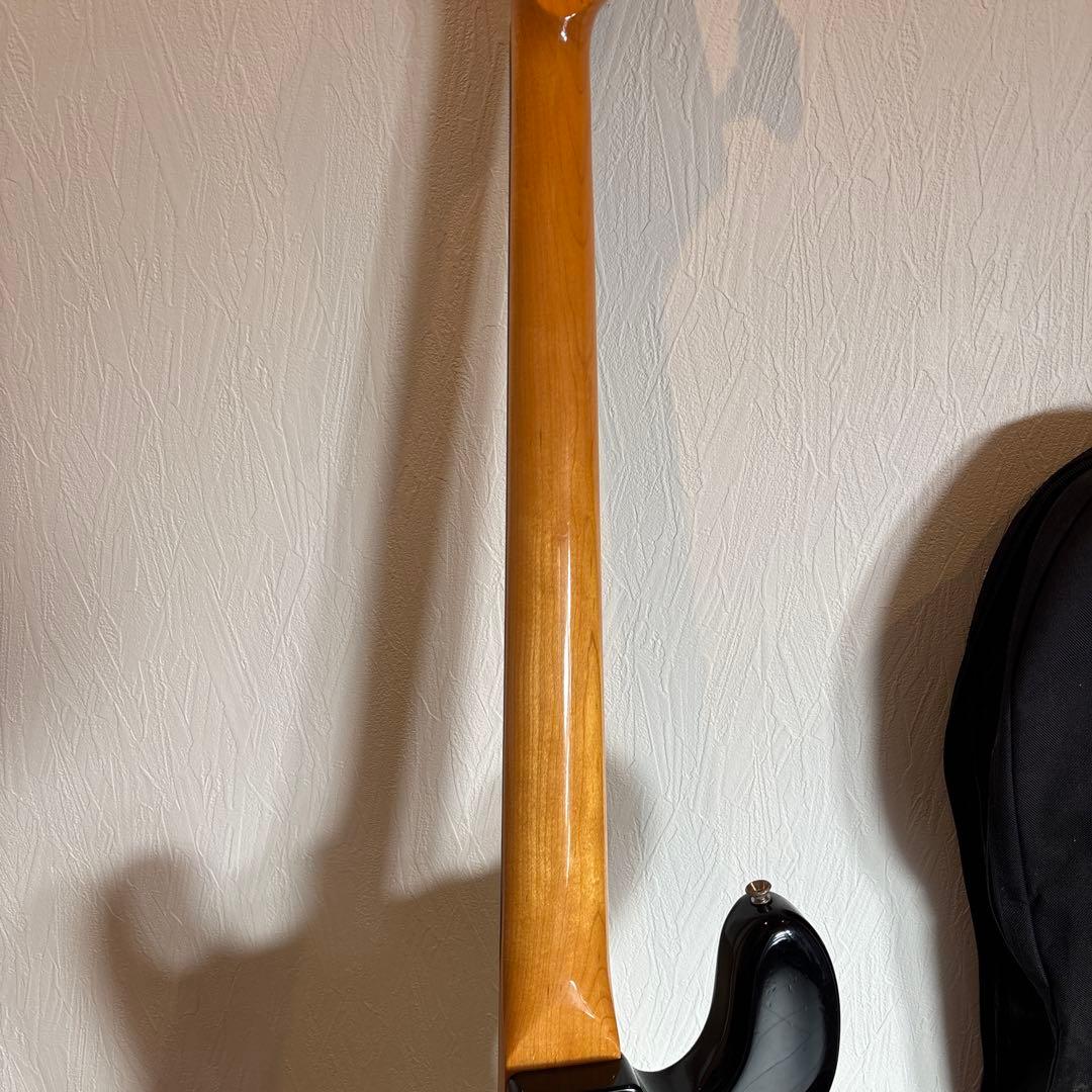 FERNANDES エレキベース