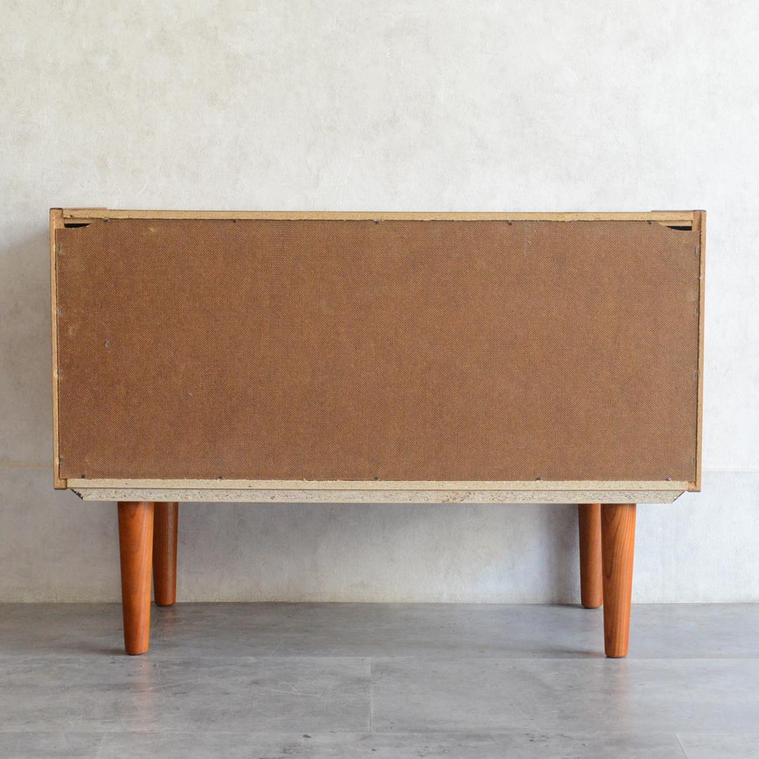 デンマーク 北欧ヴィンテージ チーク ガラスキャビネット 北欧家具 ショーケース