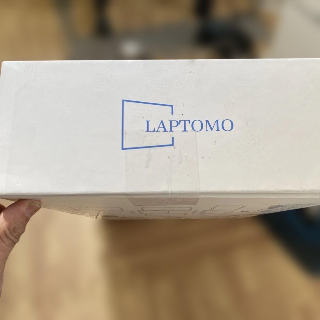 Laptomo 15.6インチ トリプルスクリーン