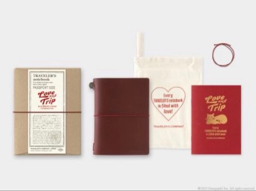 ま*こ様 トラベラーズノートLove and Tripパスポートサイズ レッド
