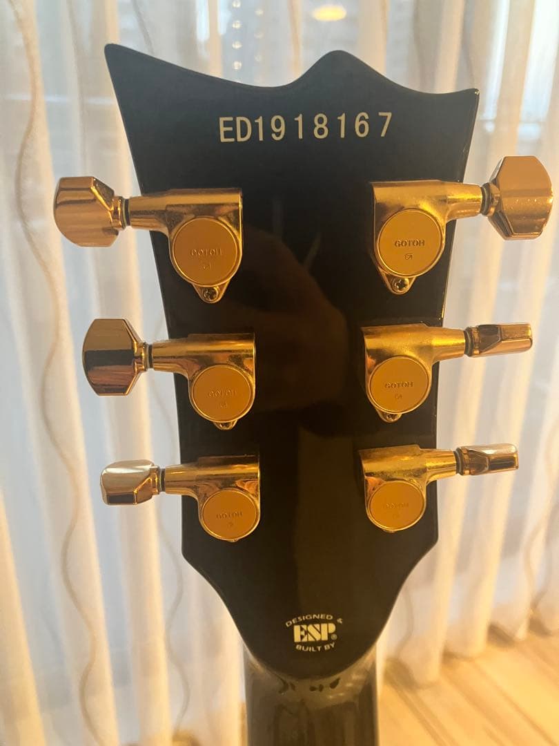 EDWARDS猪狩秀平モデルHEYSMITHギターESPエクスプローラー