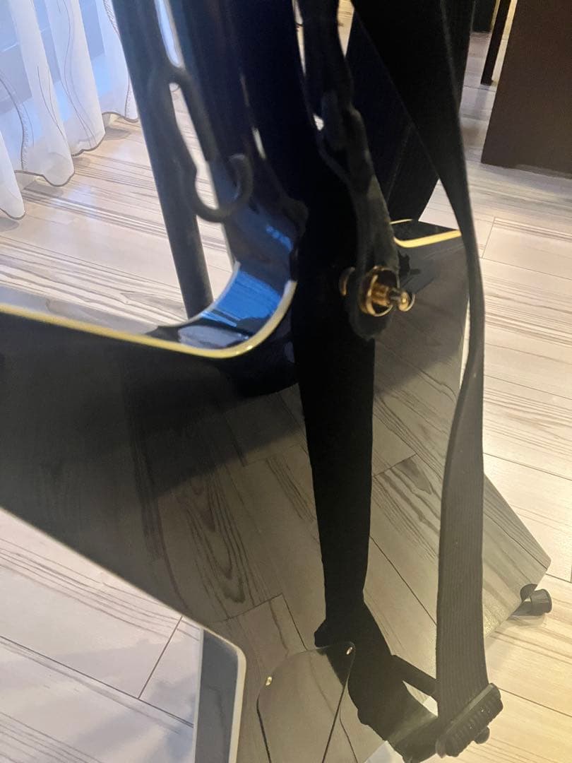 EDWARDS猪狩秀平モデルHEYSMITHギターESPエクスプローラー