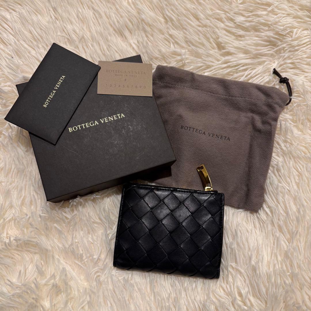 ボッテガヴェネタ BOTTEGAVENETA 財布 二つ折りブラック