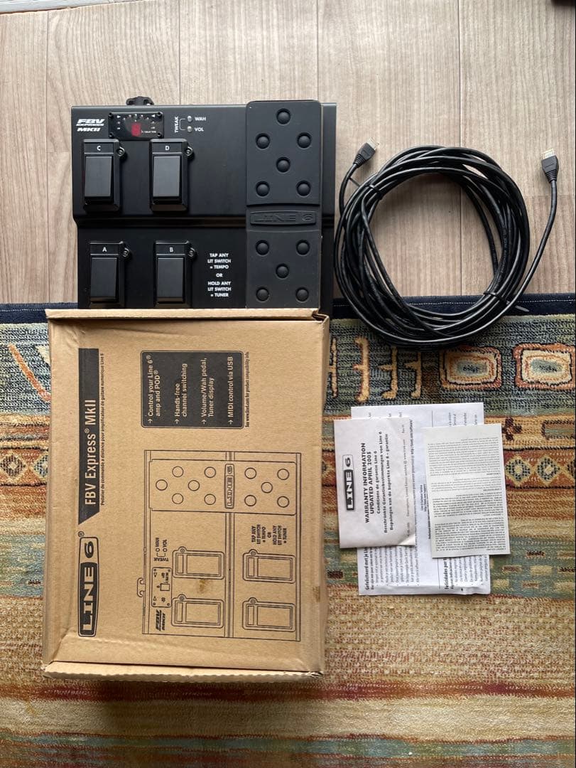 【箱、ケーブル付】 LINE6 FBV EXPRESS MKII フットスイッチ