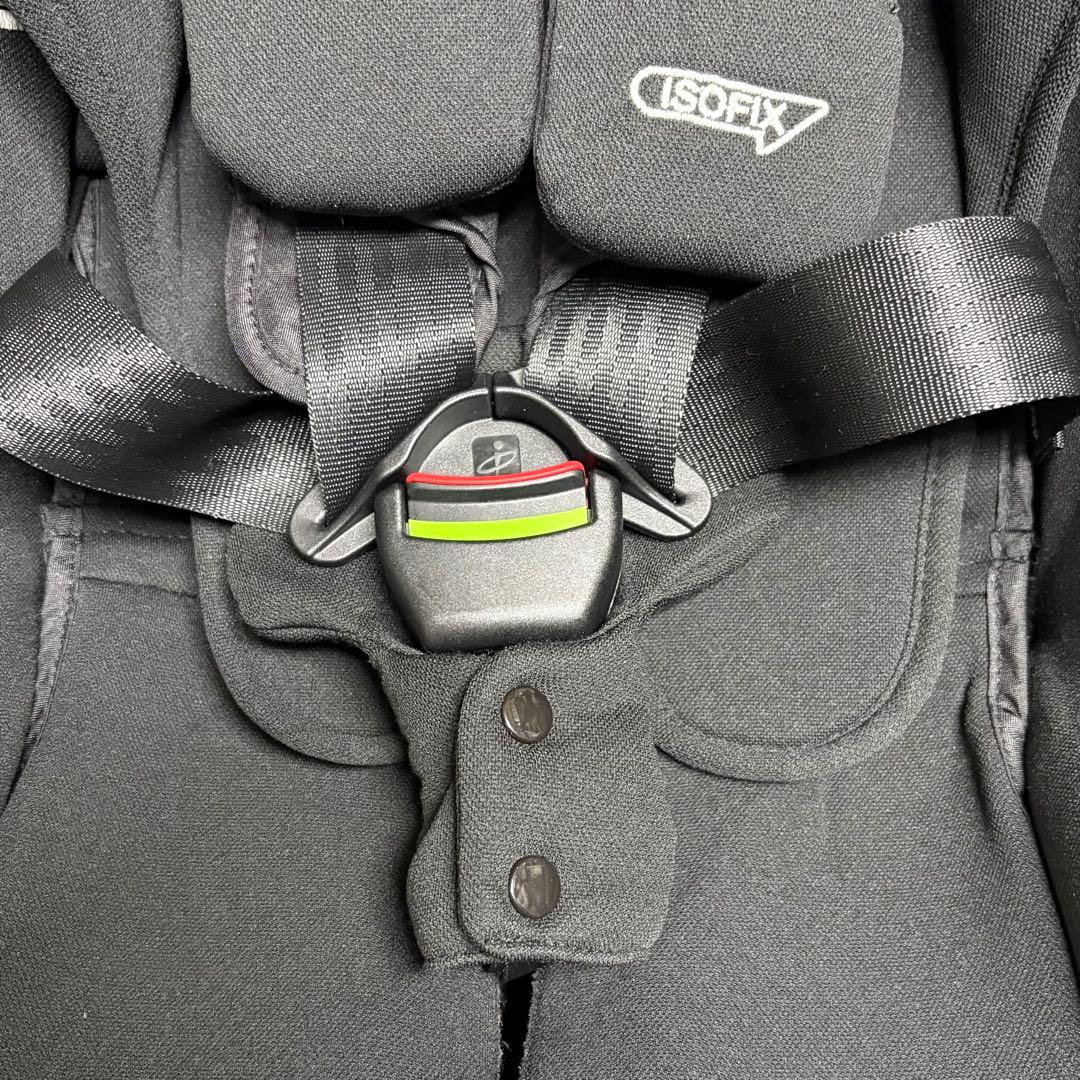 2023年モデル アップリカ フラディア プラス プレミアム チャイルドシート