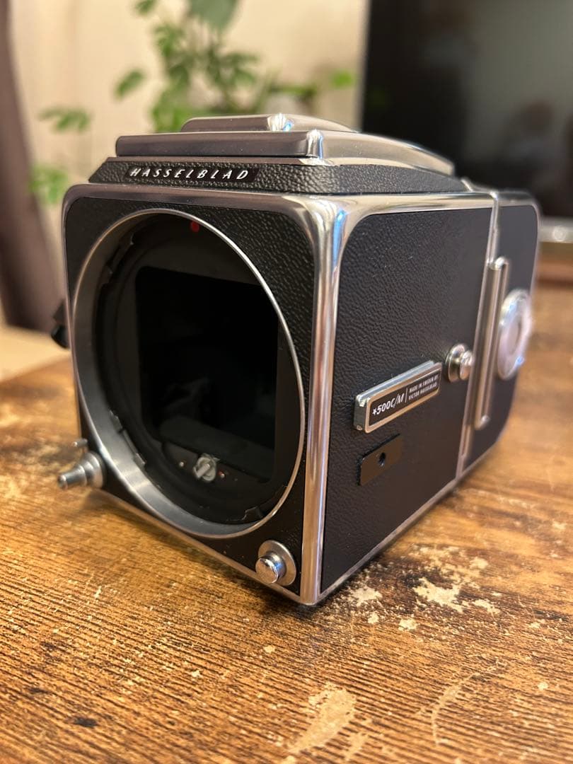 極上品 Hasselblad 500C/M +A12フィルムホルダー 中判カメラ