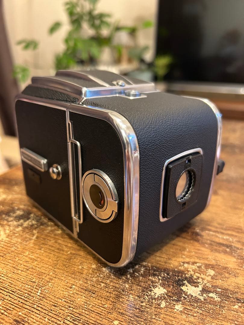 極上品 Hasselblad 500C/M +A12フィルムホルダー 中判カメラ