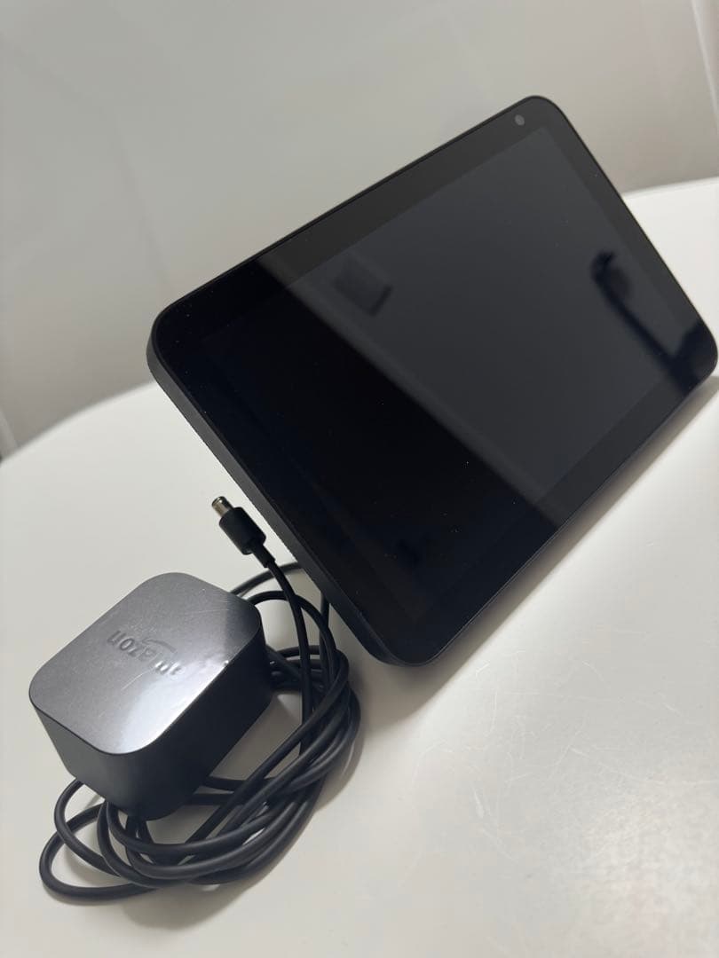 【美品】Echo Show 8 (エコーショー8) HDスマートディスプレイ