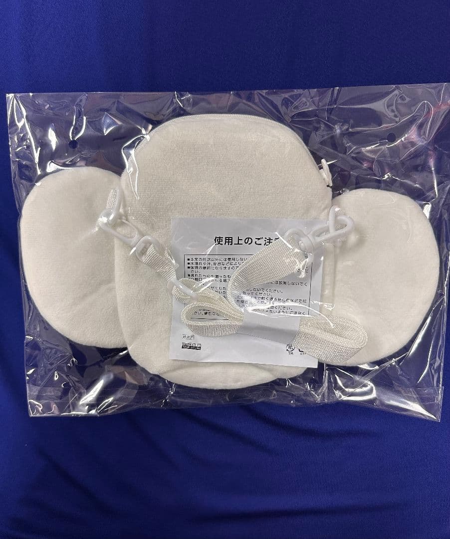 中日ドラゴンズ　白　ドアラポーチ　新品未使用　イベント限定品　グッズ　バック