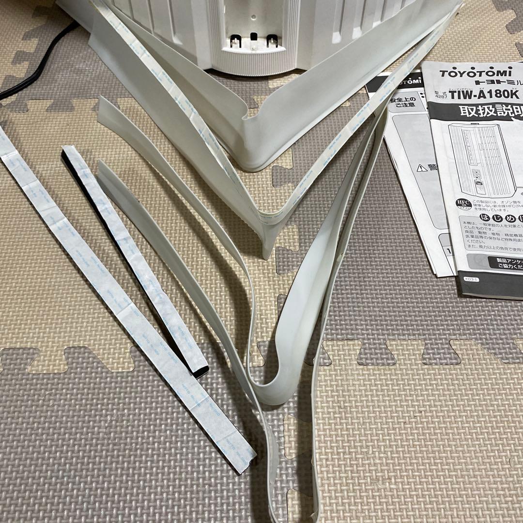 専用　トヨトミ ルームエアコン ウィンド形 冷房専用 TIW-A160K