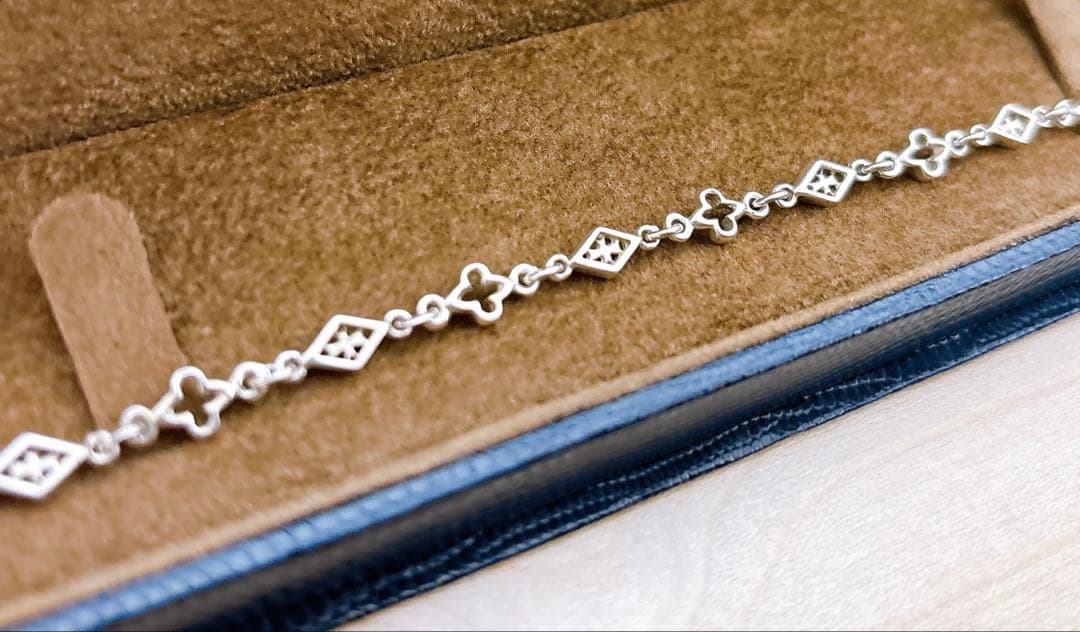 送料込み/匿名配送◎ Loree Rodkin ブレスレット