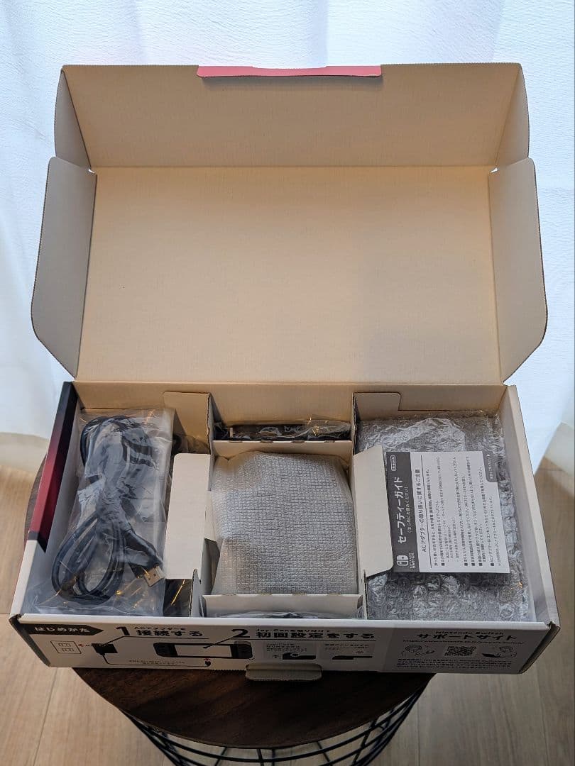 Nintendo Switch グレー 本体 ＋SDカード、キャリングケース等