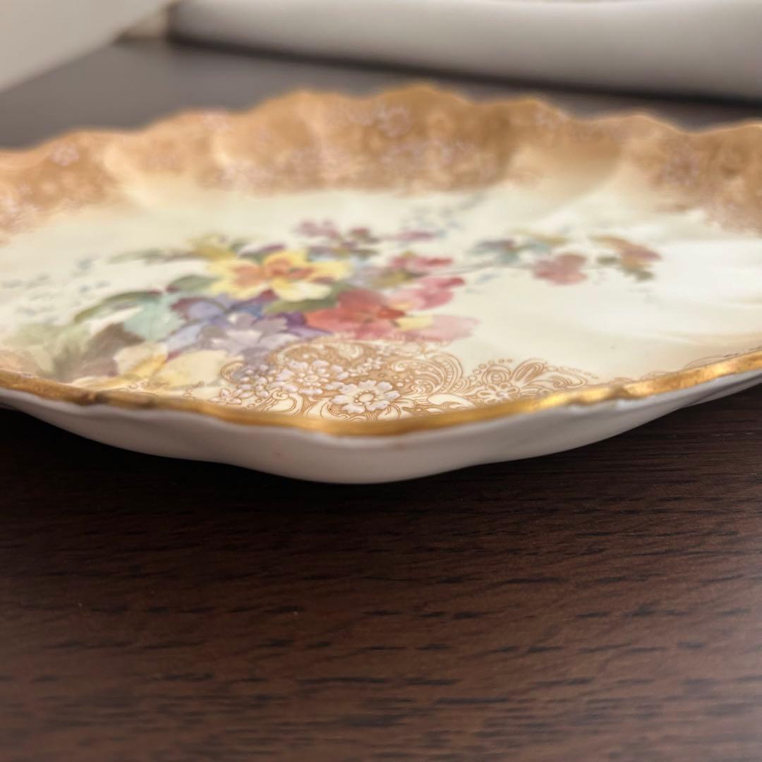 ロイヤルドルトン　アンティーク　飾り皿