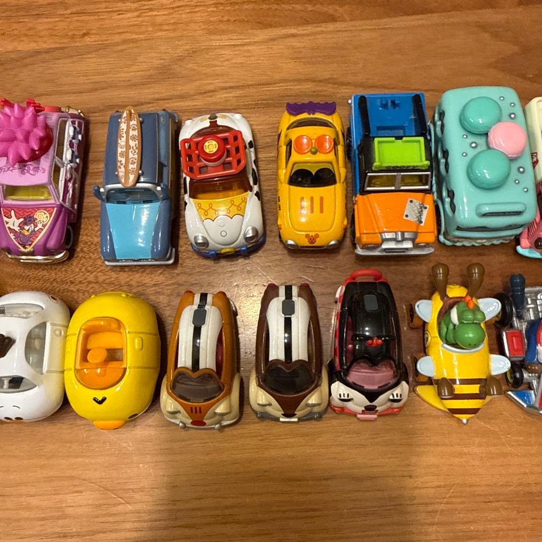 ディズニーキャラクター ミニカー 22台セット