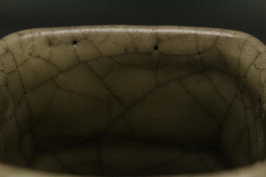 中国美術 哥釉 管耳 瓶 高23.5cm(HA393)