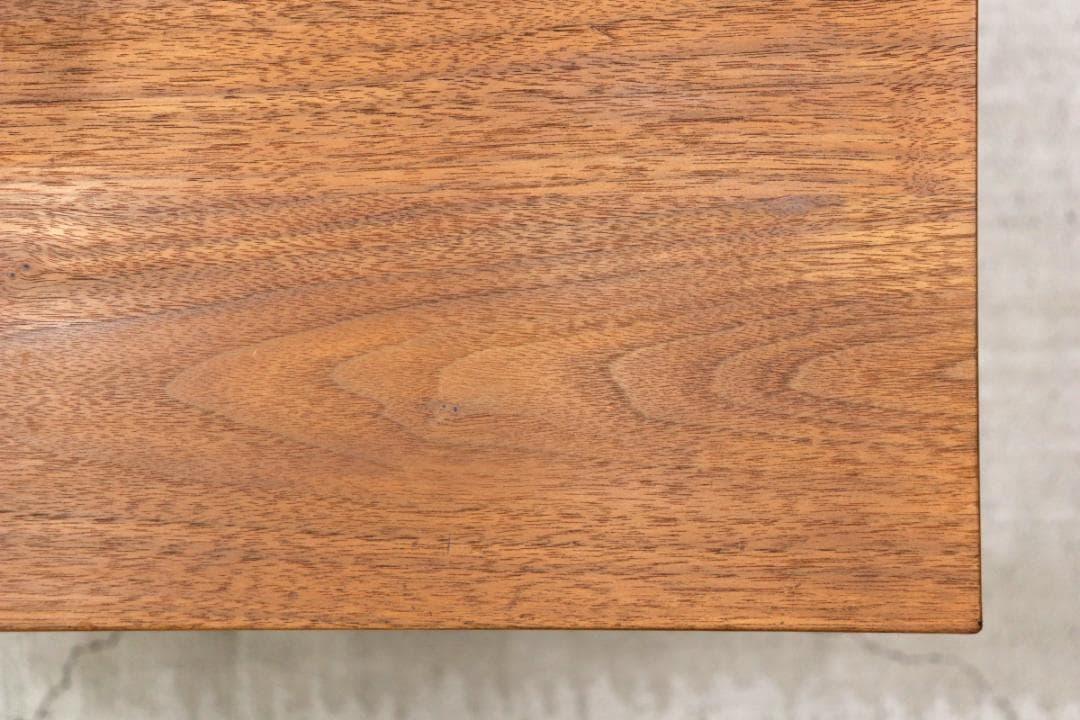 シャルドネ PINEAU ピノウ ウォールナット無垢材 スツール チェア モダン