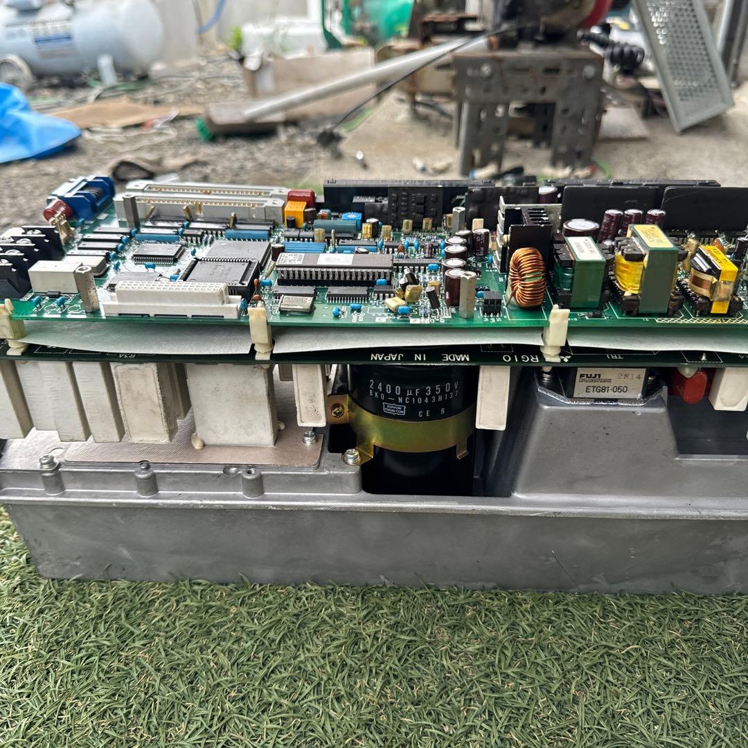 三菱電機　MR-S11-200-Z37 サーボドライブ　保証付き　インボイス対応