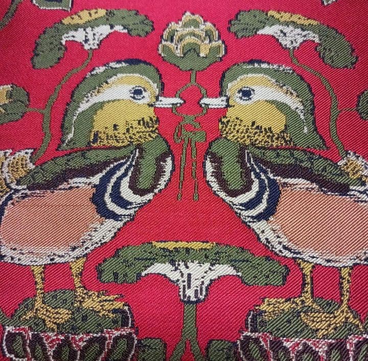 龍村平蔵 鴛鴦唐草文錦 タペストリー