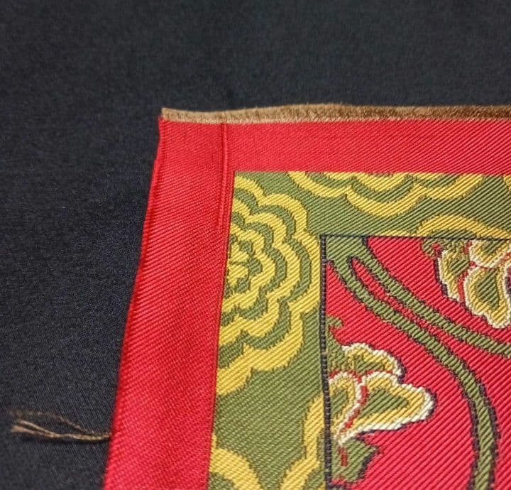 龍村平蔵 鴛鴦唐草文錦 タペストリー