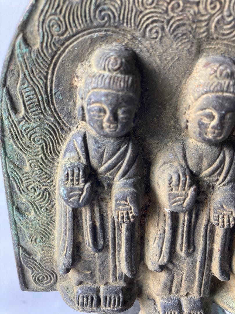 古董，中國古佛像，古銅製，光背裹に銘文が有リます，重約1100克