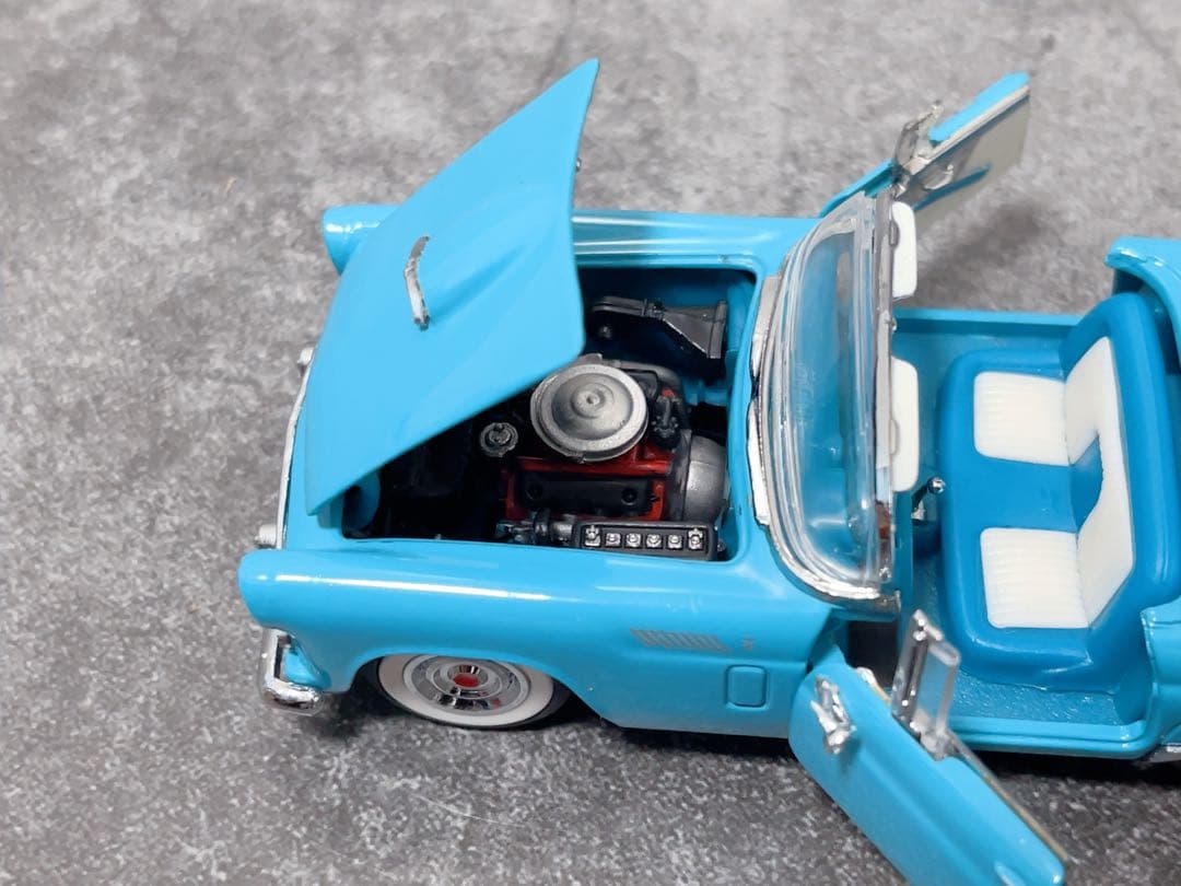 フォード サンダーバード Ford Thunderbird 1/43 ミニカー