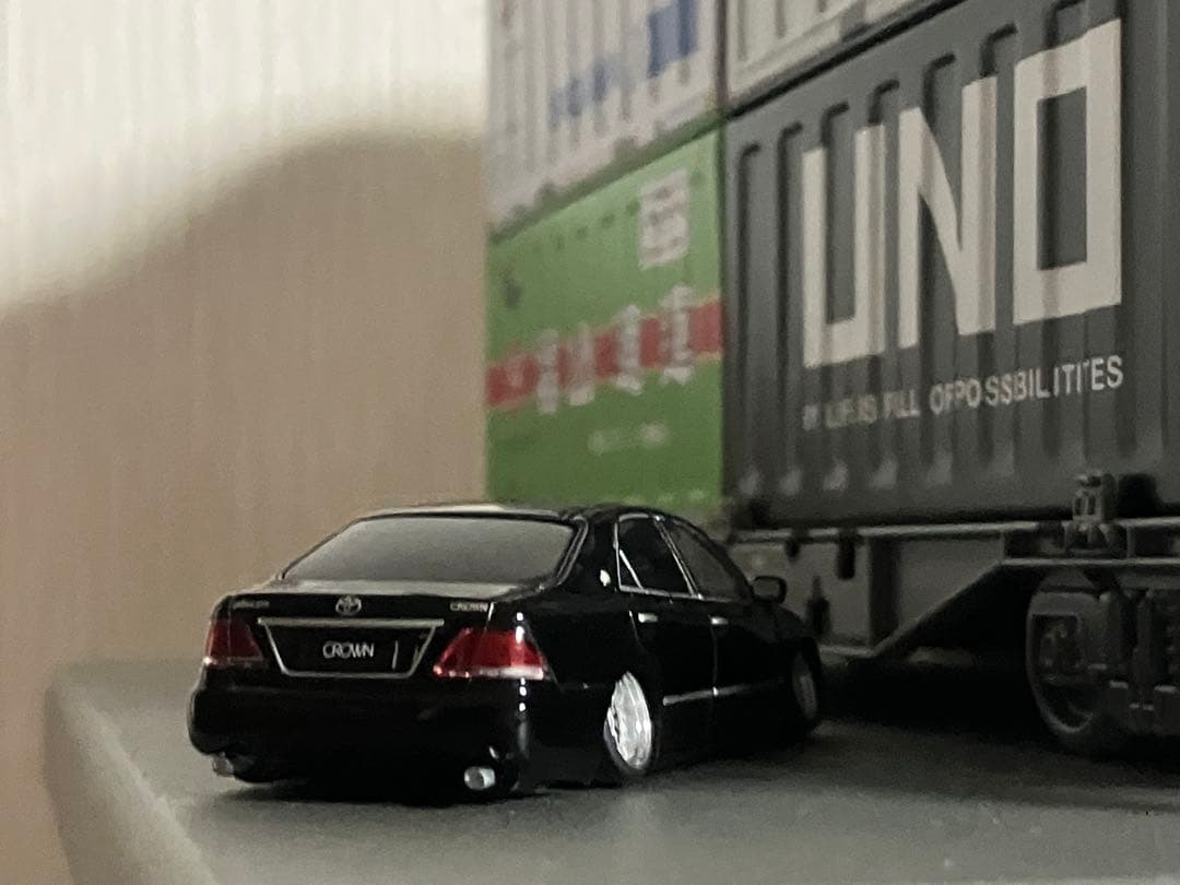 トヨタ　クラウン　改造　1/64 ミニカー