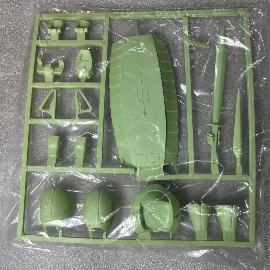 ボークス　1/100スケール　ベルリン　グリーンタイプ　ガレージキット　現状