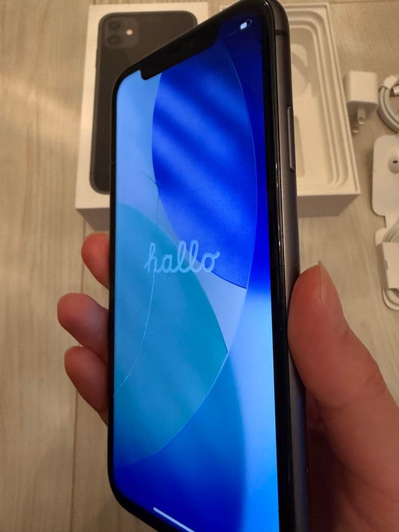 ヤ*ト様 Apple iPhone 11 ブラック 本体64GB