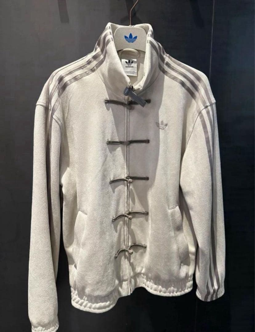 adidasアディダス 中国限定 蛇年トラックジャケット ホワイトMサイズ”