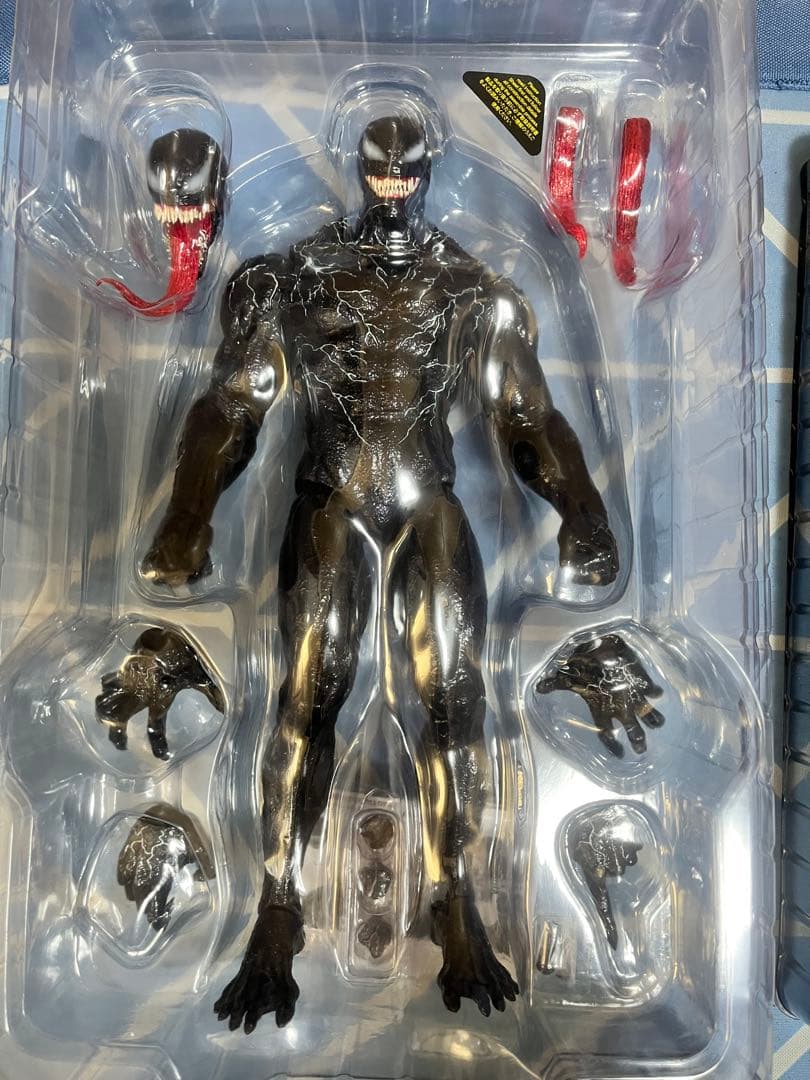 ホットトイズ　ヴェノム