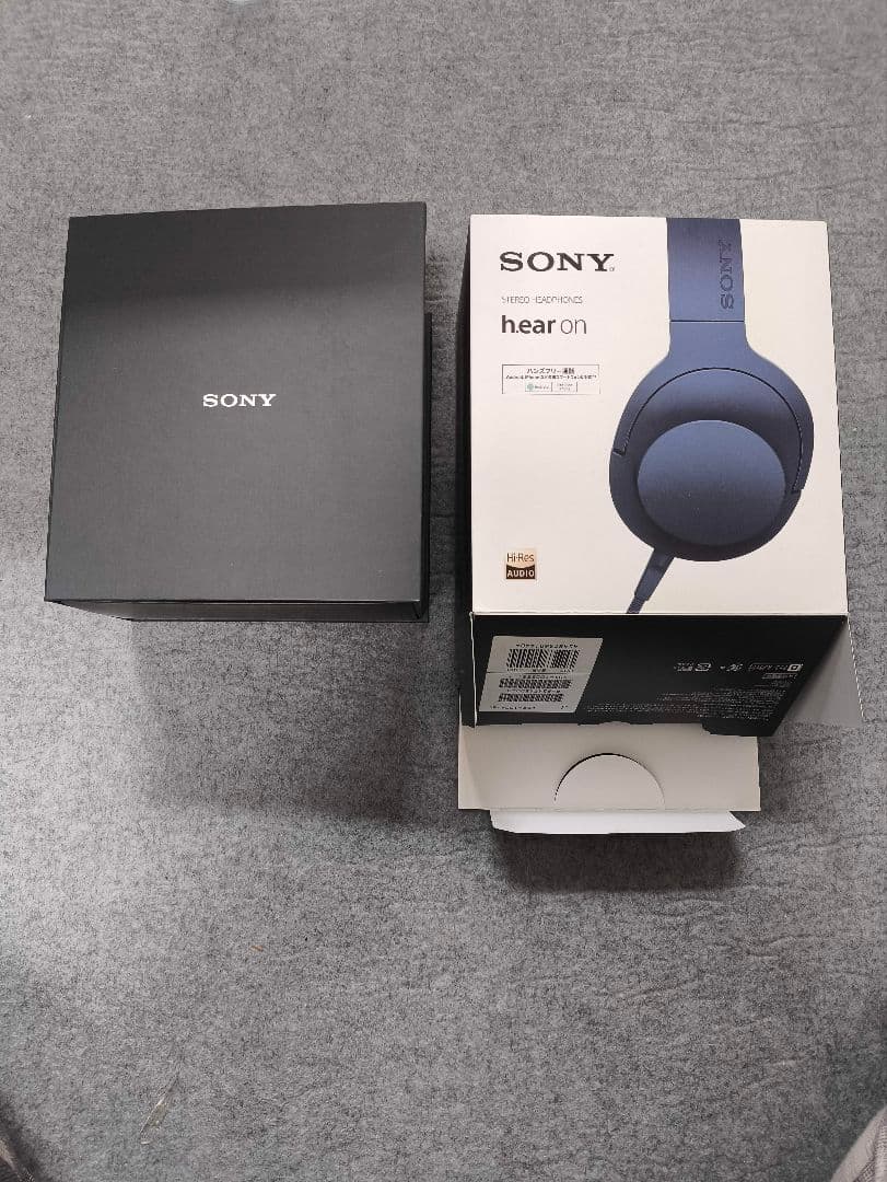 SONY hear on 有線ヘッドホン（MDR100A）
