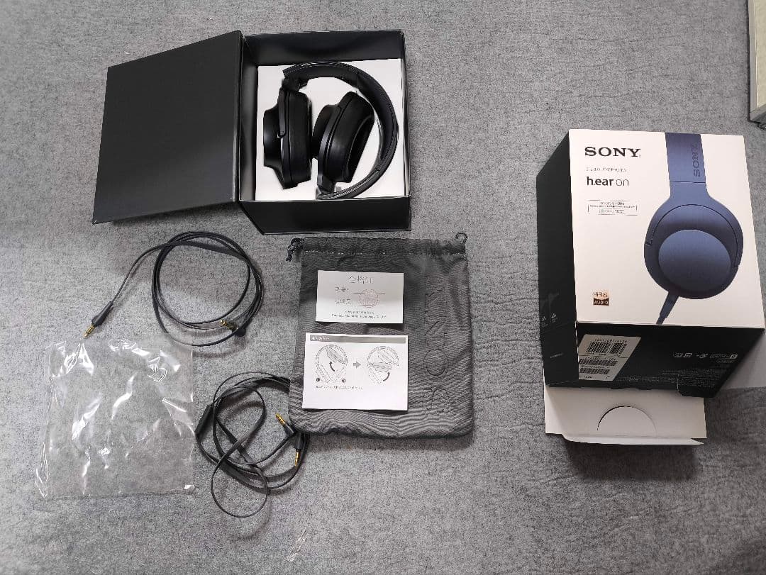 SONY hear on 有線ヘッドホン（MDR100A）