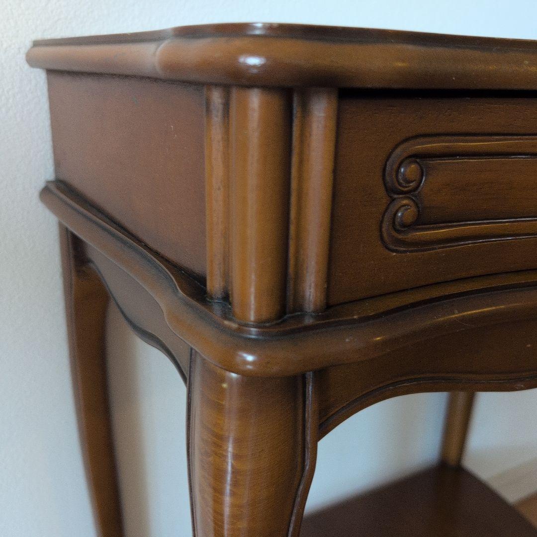 猫脚　クラシック木製サイドテーブル　コンソールテーブル　 引き出し付き