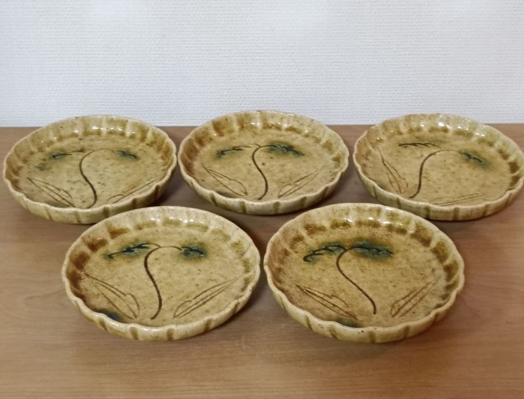 三代加藤作助造　黄焼向付　加藤精一作　黄瀬戸焼　向付　春二