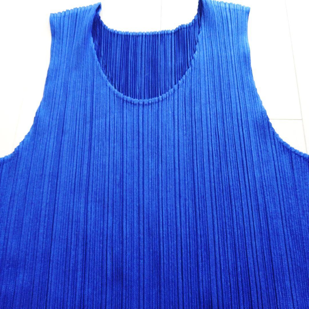 PLEATS PLEASEプリーツプリーズ ロイヤルブルー プリーツノースリーブ