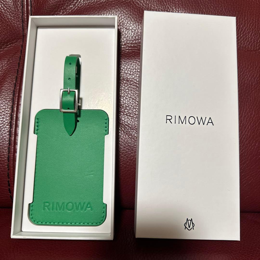 週末限定値下げ　リモワ ネームタグ　新品未使用　Italy製