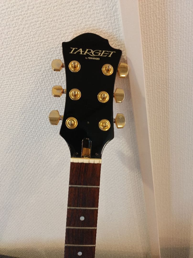 TARGET FERNANDES X hideモデル モッキンバードエレキギター