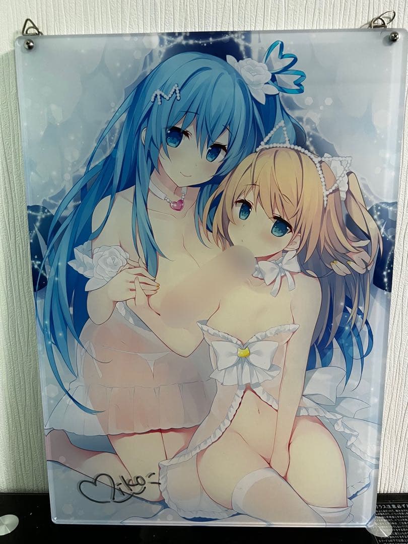 イラストレーターみこ氏直筆サイン入りアクリルボード&more