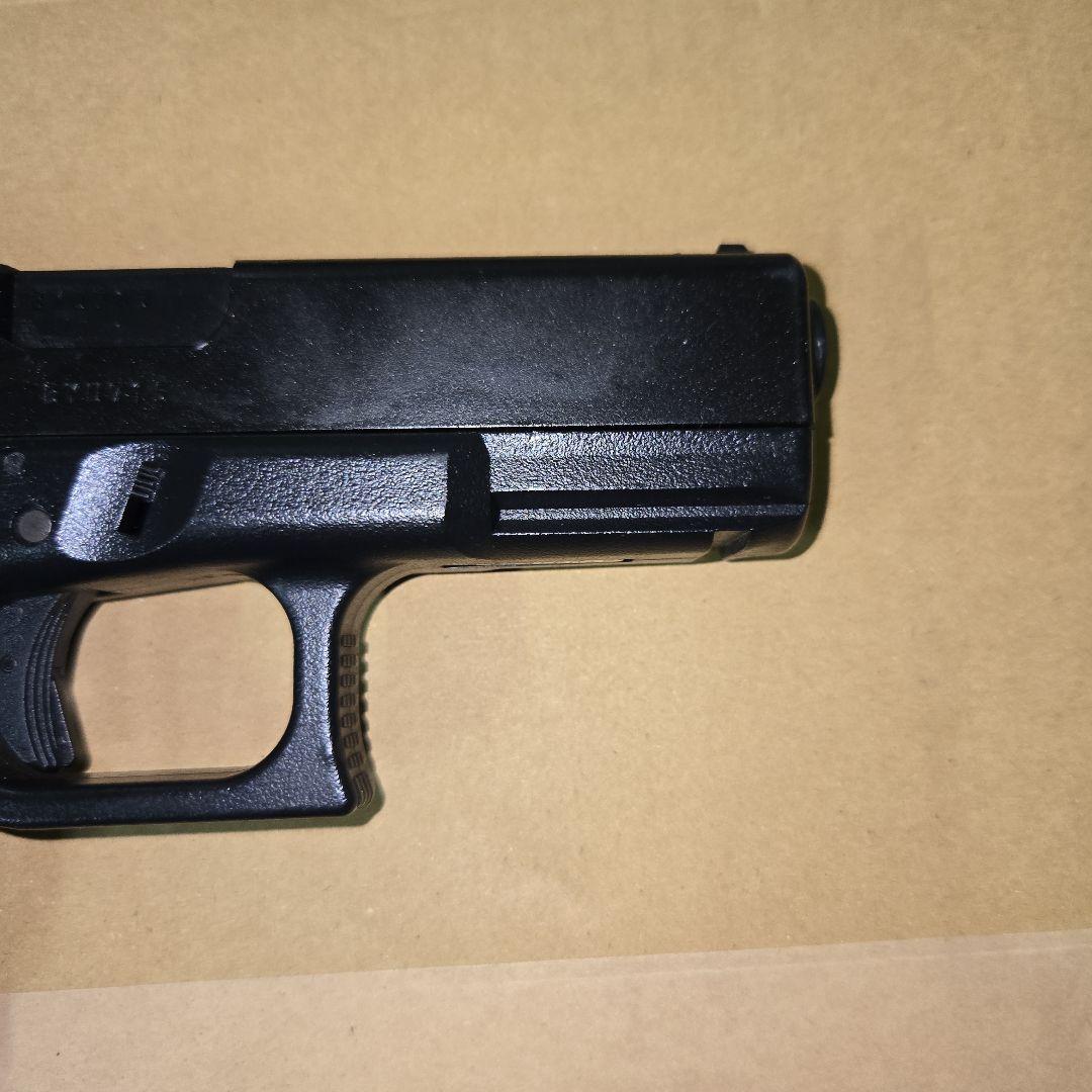 東京マルイ　ガスガンGLOCK19 3rd Generation　マガジン2個付